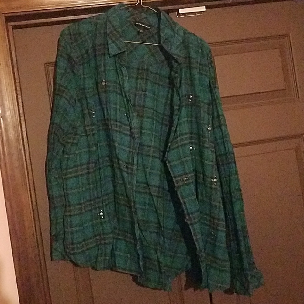 Women's button up flannel